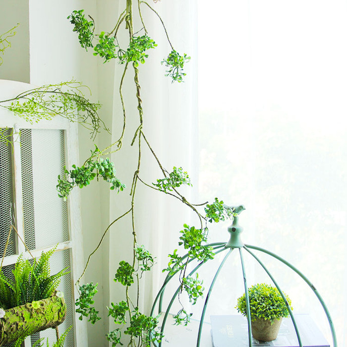 녹색 잎 죽은 가지 덩굴 교수형 모델링 와인딩 포도 나무 조경 벽 교수형 난초 및 녹색 식물의 창의적인 미니어쳐